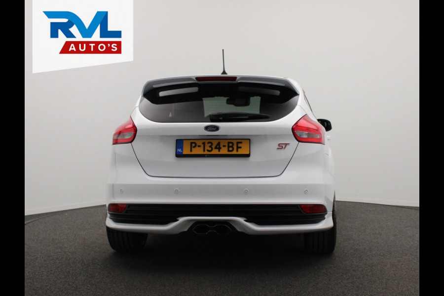 Ford Focus 2.0 ST 250PK Recaro/stoelen Climate/control Navigatie