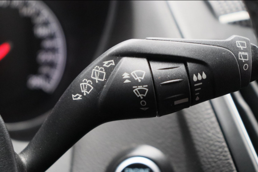Ford Focus 2.0 ST 250PK Recaro/stoelen Climate/control Navigatie
