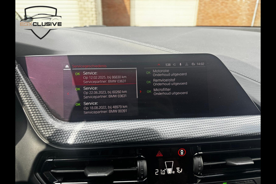 BMW 1-serie 118i High Executive ACC | LED | STOELVERWARMING | NAVI