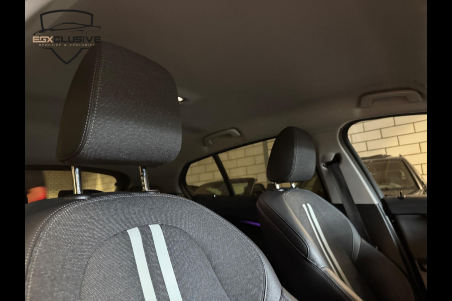 BMW 1-serie 118i High Executive ACC | LED | STOELVERWARMING | NAVI