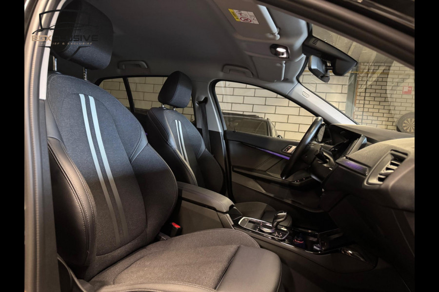 BMW 1-serie 118i High Executive ACC | LED | STOELVERWARMING | NAVI