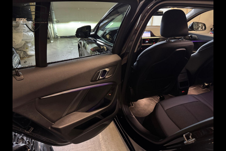BMW 1-serie 118i High Executive ACC | LED | STOELVERWARMING | NAVI