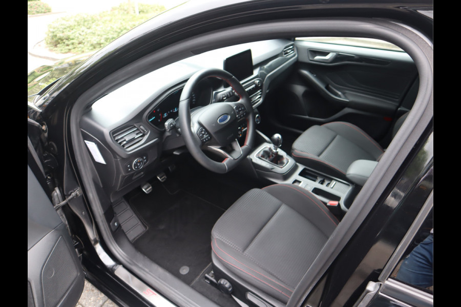 Ford FOCUS Wagon 1.5 EcoBoost 182 PK ST Line Business