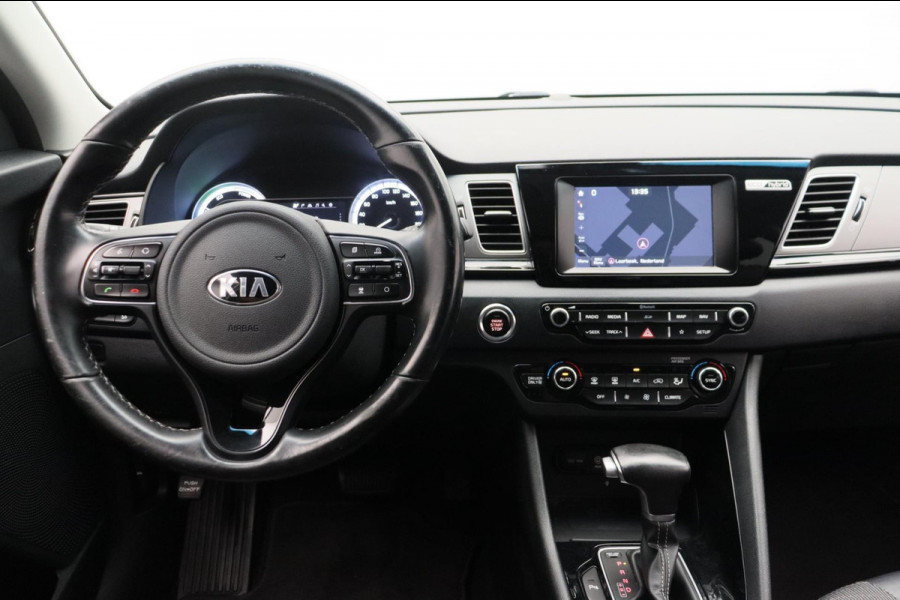 Kia Niro 1.6 GDi Hybrid DynamicLine Trekhaak Navigatie 1/2 Leder