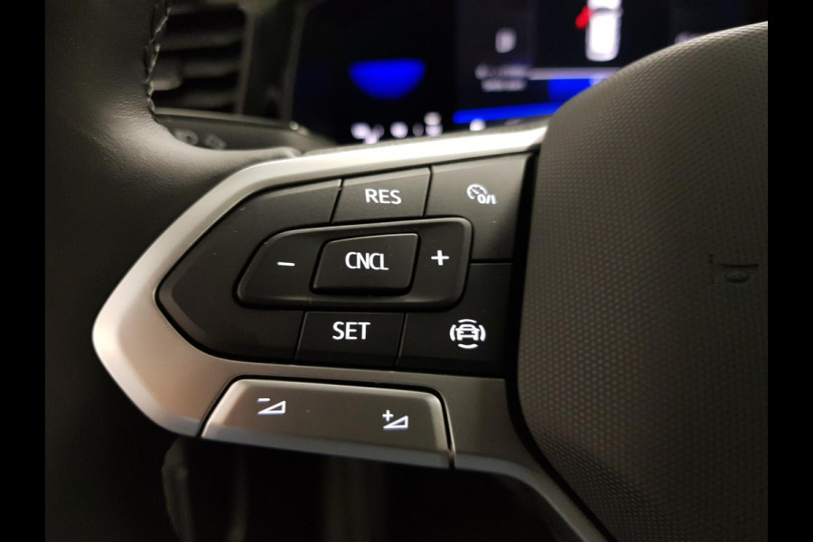 Volkswagen Polo 1.0 TSI Life Automaat Navigatie Digitale Cockpit Airco Parkeer sensoren V+A LED Lichtmetalen Velgen