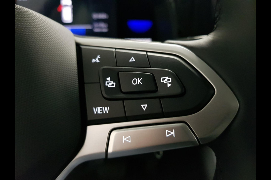 Volkswagen Polo 1.0 TSI Life Automaat Navigatie Digitale Cockpit Airco Parkeer sensoren V+A LED Lichtmetalen Velgen