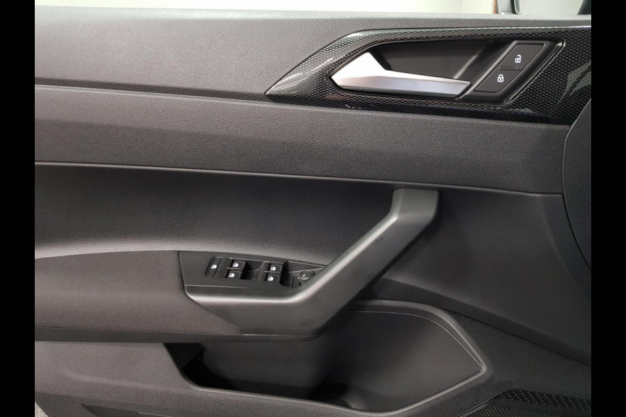 Volkswagen Polo 1.0 TSI Life Automaat Navigatie Digitale Cockpit Airco Parkeer sensoren V+A LED Lichtmetalen Velgen