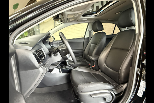 Kia Rio 1.0 T-GDi MHEV Platinum Edition | Navi | Pano | Leder | 17 inch | ACC | Blindspot | 100% dealer onderhouden!