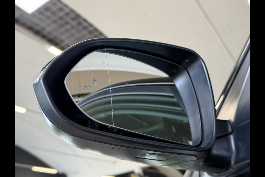 Kia Rio 1.0 T-GDi MHEV Platinum Edition | Navi | Pano | Leder | 17 inch | ACC | Blindspot | 100% dealer onderhouden!