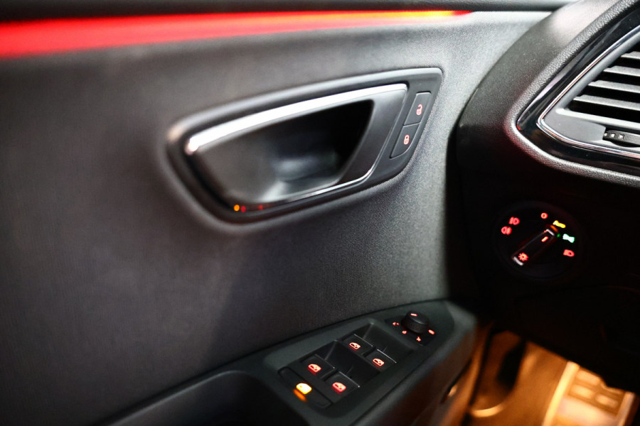 Seat León ST 1.4 EcoTSI FR Business Intense