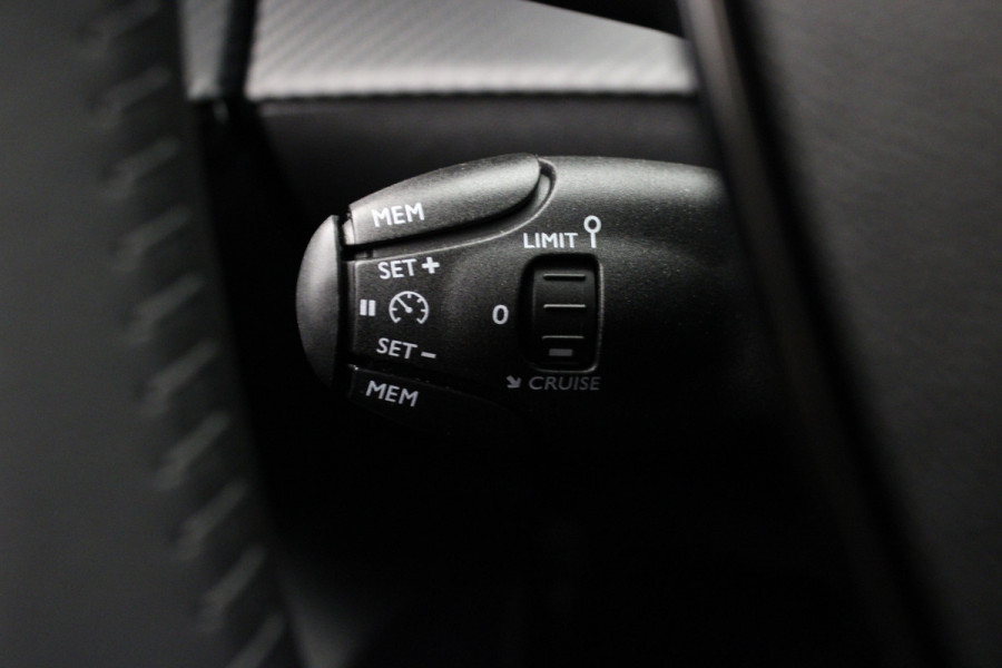 Peugeot 208 1.2 PureTech 75 Active |Carplay|