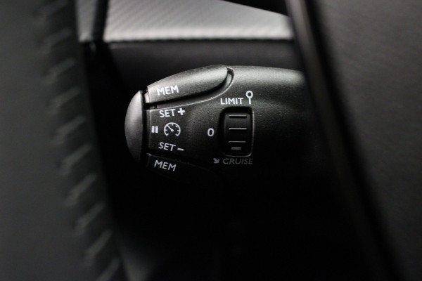 Peugeot 208 1.2 PureTech 75 Active |Carplay|