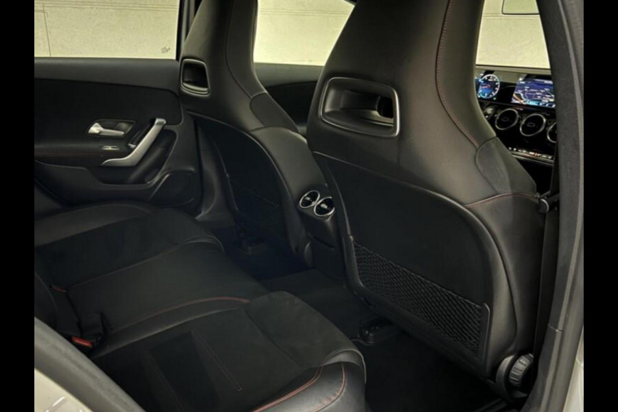 Mercedes-Benz A-Klasse 200 AMG Pano Nightpakket Widescreen NAP