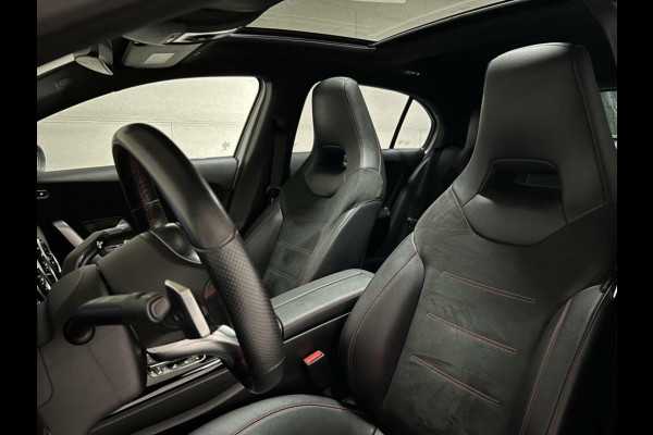 Mercedes-Benz A-Klasse 180 AMG Pano Night pakket Widescreen NAP