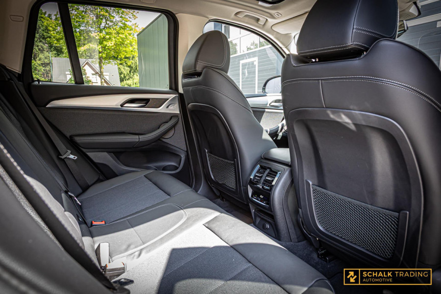 BMW X3 XDrive20i High Executive|Pano|H&K|360 camera|Sportsto