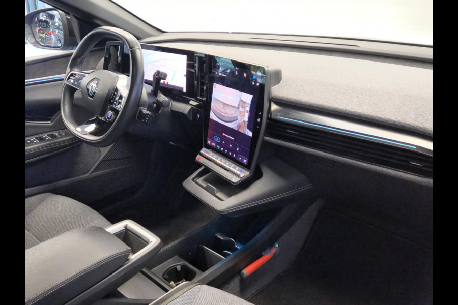 Renault Mégane E-Tech EV60 Optimum Charge Iconic Warmtepomp Adaptive-Cruise PureVision-Led