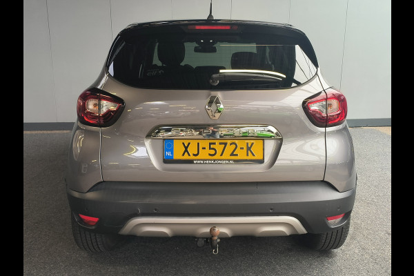 Renault Captur 1.2 TCe Intens AUTOMAAT + trekhaak uit 2018 Rijklaar + 12 maanden Bovag-garantie Henk Jongen Auto's in Helmond,  al 50 jaar service zoals 't hoort!