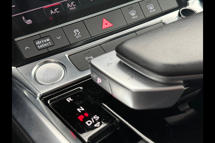Audi e-tron E-tron 55 Quattro Advanced 95 kWh 89% SOH Leder|Camera|Trekhaak
