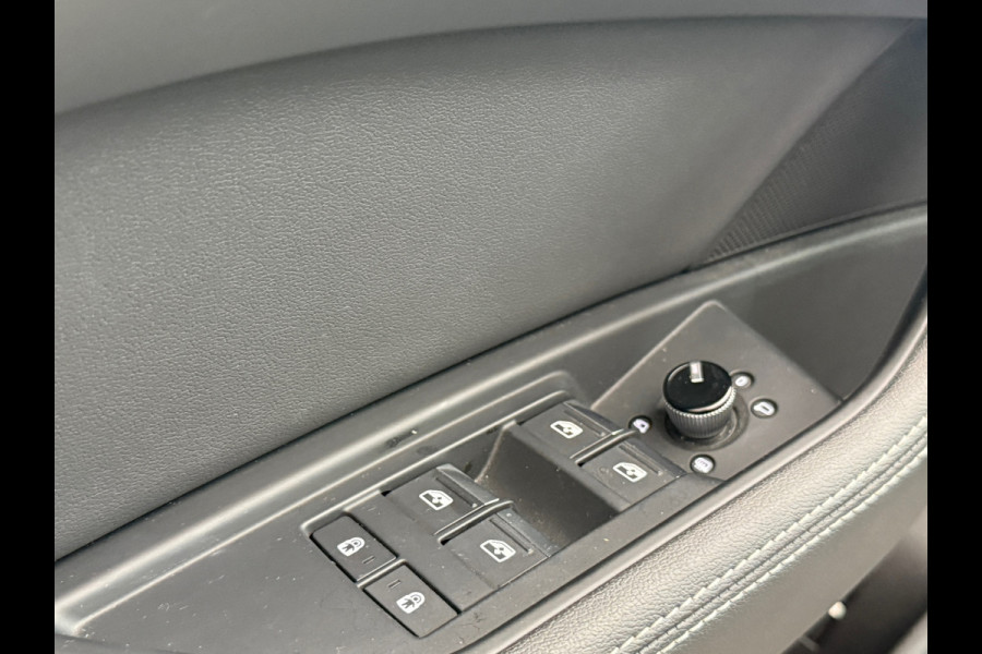 Audi e-tron E-tron 55 Quattro Advanced 95 kWh 89% SOH Leder|Camera|Trekhaak
