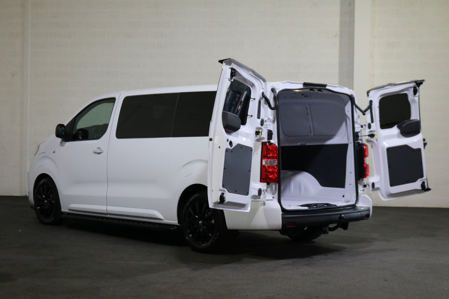 Peugeot e-Expert EV L3 75 kWh Airco Navigatie Trekhaak Black Line