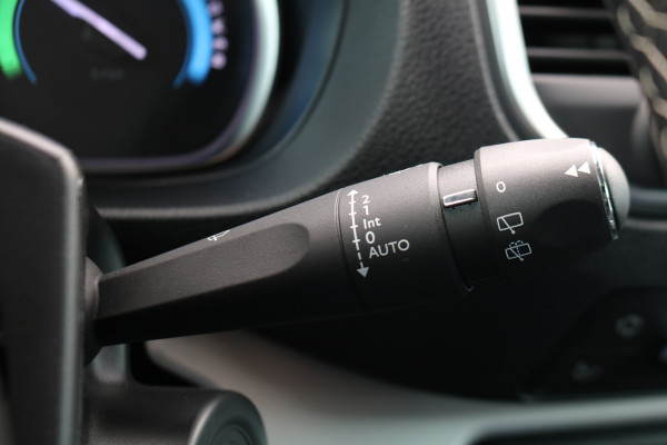 Peugeot e-Expert EV L3 75 kWh Airco Navigatie Trekhaak Black Line