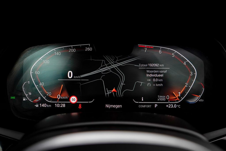 BMW X5 xDrive40i High Executive 22'' / M-Sport / 4Wiel Sturing / HK / HUD / Drive Assist / Trekhaak / Pano / NL Auto