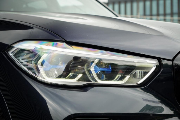 BMW X5 xDrive40i High Executive 22'' / M-Sport / 4Wiel Sturing / HK / HUD / Drive Assist / Trekhaak / Pano / NL Auto