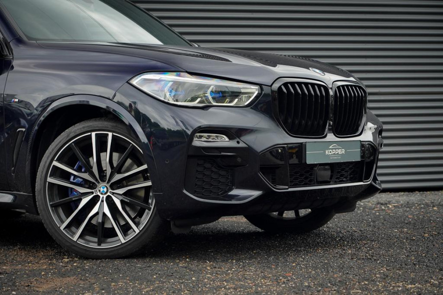 BMW X5 xDrive40i High Executive 22'' / M-Sport / 4Wiel Sturing / HK / HUD / Drive Assist / Trekhaak / Pano / NL Auto