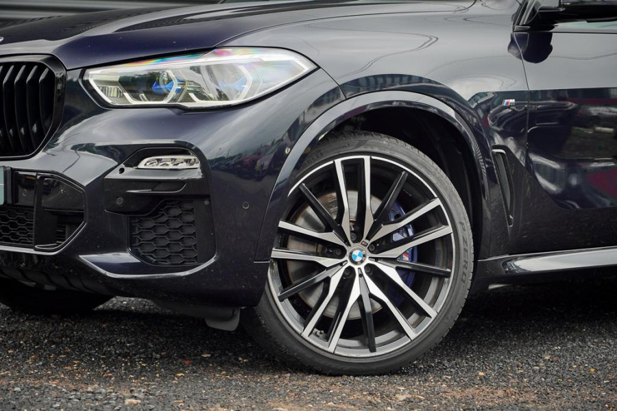 BMW X5 xDrive40i High Executive 22'' / M-Sport / 4Wiel Sturing / HK / HUD / Drive Assist / Trekhaak / Pano / NL Auto