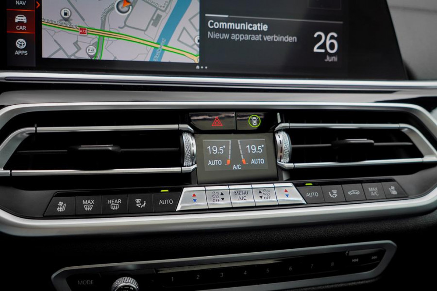 BMW X5 xDrive40i High Executive 22'' / M-Sport / 4Wiel Sturing / HK / HUD / Drive Assist / Trekhaak / Pano / NL Auto