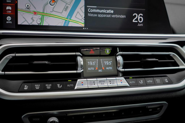BMW X5 xDrive40i High Executive 22'' / M-Sport / 4Wiel Sturing / HK / HUD / Drive Assist / Trekhaak / Pano / NL Auto