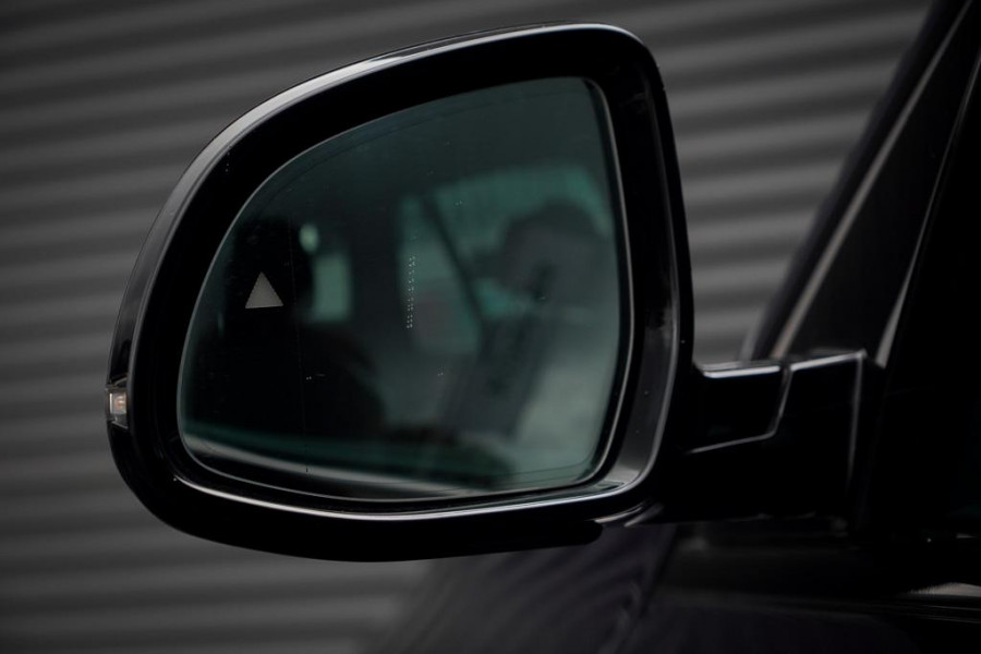 BMW X5 xDrive40i High Executive 22'' / M-Sport / 4Wiel Sturing / HK / HUD / Drive Assist / Trekhaak / Pano / NL Auto