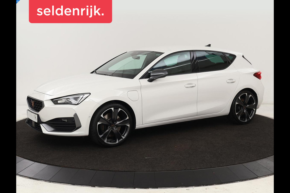 CUPRA Leon 1.4 e-Hybrid VZ | 245pk | Stoel & stuurverwarming | Camera | Navigatie | Sfeerverlichting | Keyless | Full LED | PHEV CUPRA Leon 1.4 e-Hybrid VZ | 245pk | Stoel & stuurverwarming | Camera | Navigatie | Sfeerverlichting | Keyless | Full LED | PHEV