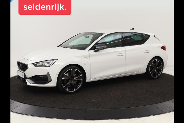 CUPRA Leon 1.4 e-Hybrid VZ | 245pk | Stoel & stuurverwarming | Camera | Navigatie | Sfeerverlichting | Keyless | Full LED | PHEV