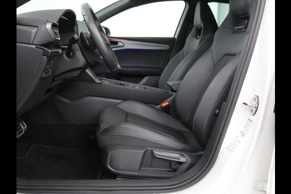 CUPRA Leon 1.4 e-Hybrid VZ | 245pk | Stoel & stuurverwarming | Camera | Navigatie | Sfeerverlichting | Keyless | Full LED | PHEV
