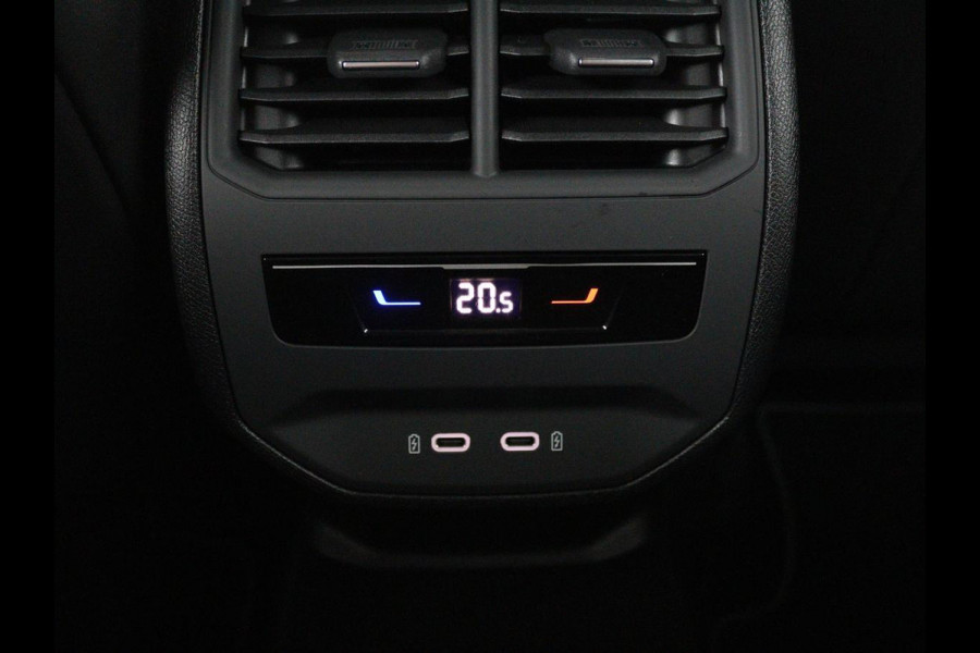 CUPRA Leon 1.4 e-Hybrid VZ | 245pk | Stoel & stuurverwarming | Camera | Navigatie | Sfeerverlichting | Keyless | Full LED | PHEV