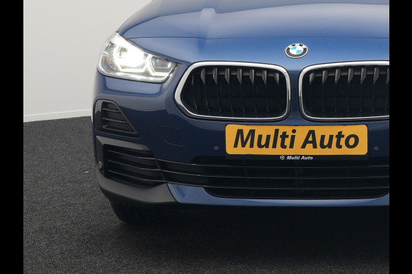 BMW X2 xDrive25e Executive Plug In Hybrid 220pk Dealer O.H PHEV | Panodak | Adaptive Cruise | Camera | Navi Pro | Lederen Bekleding | Sfeerverlichting | Keyless |