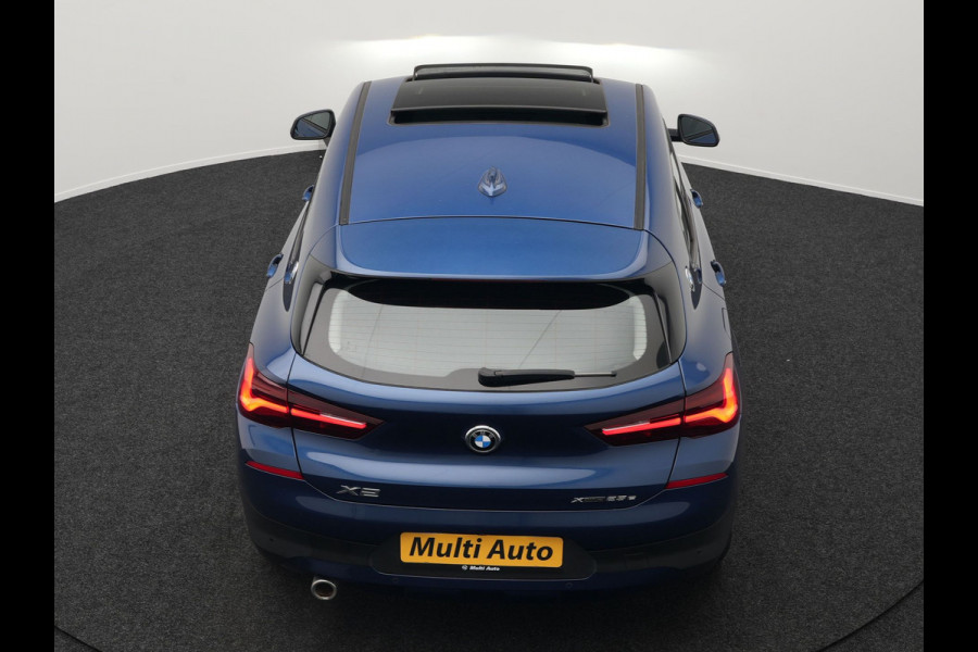 BMW X2 xDrive25e Executive Plug In Hybrid 220pk Dealer O.H PHEV | Panodak | Adaptive Cruise | Camera | Navi Pro | Lederen Bekleding | Sfeerverlichting | Keyless |