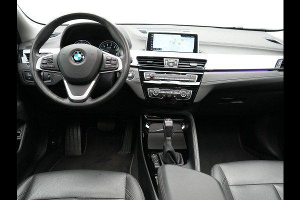 BMW X2 xDrive25e Executive Plug In Hybrid 220pk Dealer O.H PHEV | Panodak | Adaptive Cruise | Camera | Navi Pro | Lederen Bekleding | Sfeerverlichting | Keyless |