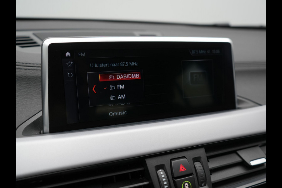 BMW X2 xDrive25e Executive Plug In Hybrid 220pk Dealer O.H PHEV | Panodak | Adaptive Cruise | Camera | Navi Pro | Lederen Bekleding | Sfeerverlichting | Keyless |