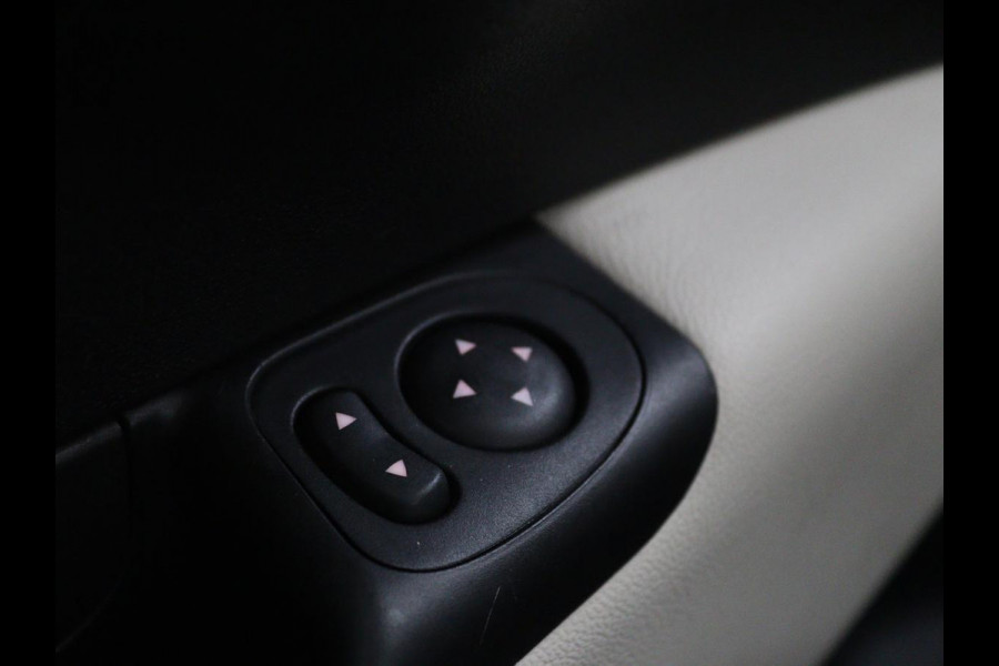 Fiat 500 0.9 TwinAir Turbo Riva | Panoramadak | Leder | Climate control | Navigatie | Cruise control | Parkeerhulp | NR. 002/100