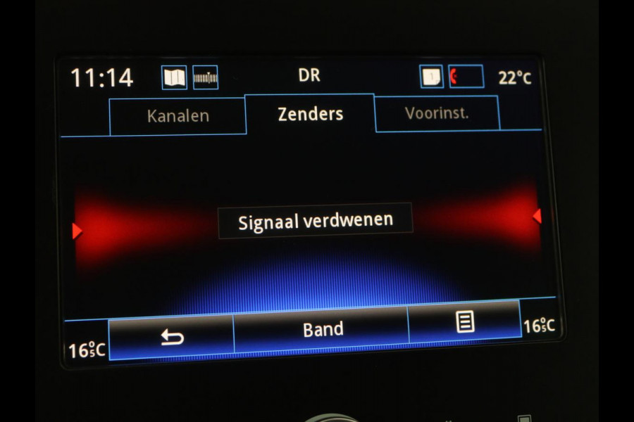 Renault Mégane 1.2 TCe Zen | Trekhaak | Navigatie | Climate control | Cruise control | Bluetooth | Parkeerhulp | Getint glas | DAB | LED