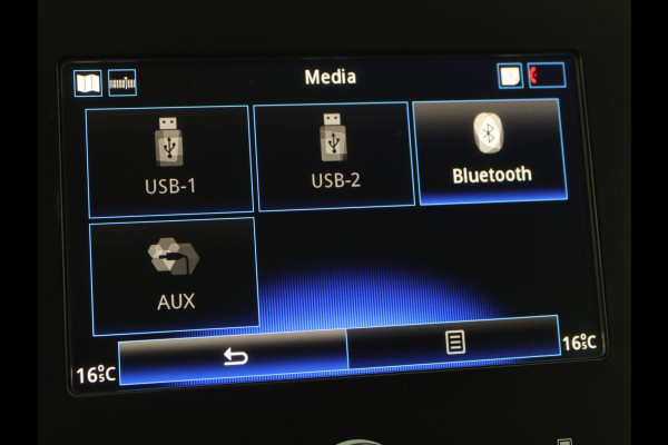 Renault Mégane 1.2 TCe Zen | Trekhaak | Navigatie | Climate control | Cruise control | Bluetooth | Parkeerhulp | Getint glas | DAB | LED