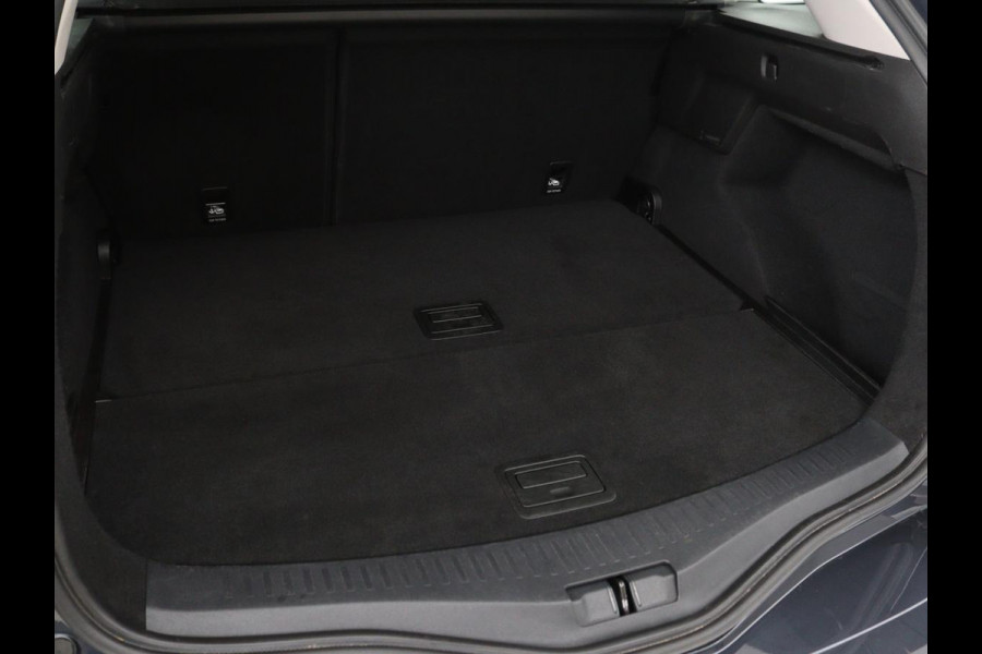 Renault Mégane 1.3 TCe Business Zen | Automaat | Carplay | Camera | Full LED | Navigatie | Cruise control | Parkeerhulp | Climate control