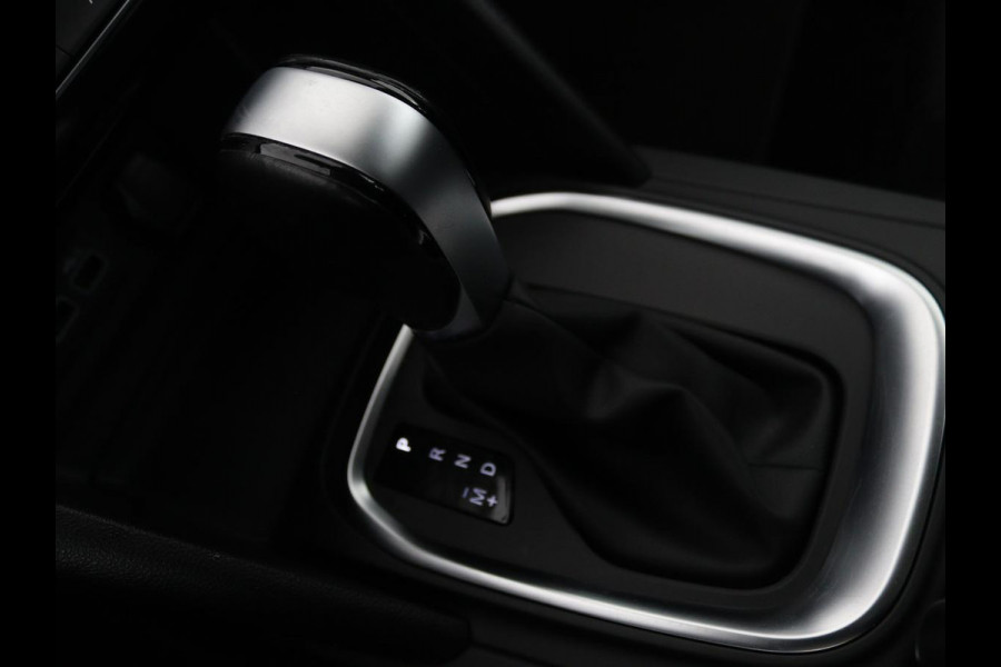 Renault Mégane 1.3 TCe Business Zen | Automaat | Carplay | Camera | Full LED | Navigatie | Cruise control | Parkeerhulp | Climate control