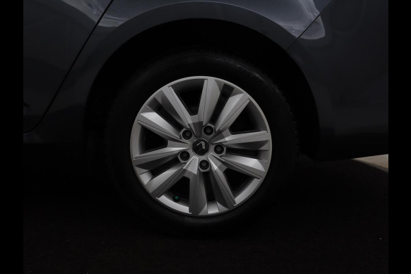 Renault Mégane 1.3 TCe Business Zen | Automaat | Carplay | Camera | Full LED | Navigatie | Cruise control | Parkeerhulp | Climate control