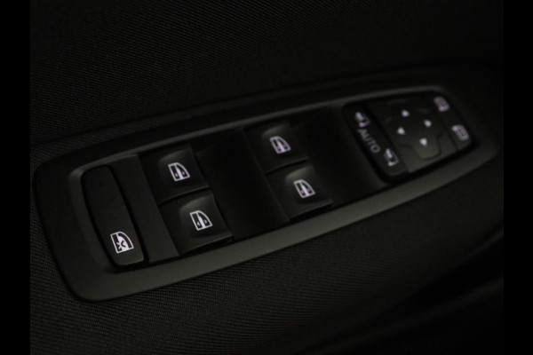 Renault Mégane 1.3 TCe Business Zen | Automaat | Carplay | Camera | Full LED | Navigatie | Cruise control | Parkeerhulp | Climate control