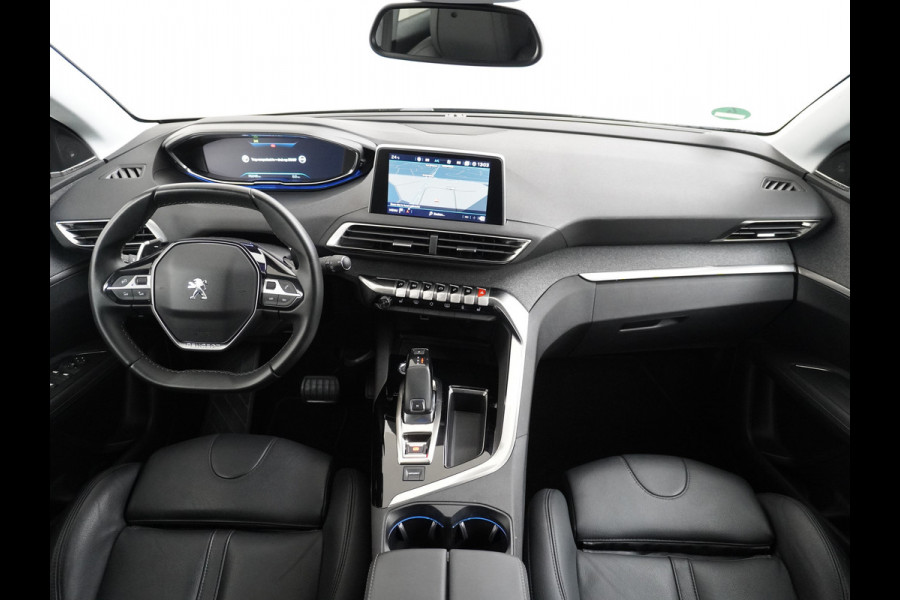 Peugeot 3008 T131pk AUT-8 Elektr.+Leer 360-Camera Navi Avantage Adaptive-Cruise FOCAL-hifi Sport-St. Connected Apps Apple-Carplay Android Mir Priv.glas Mistl. Licht en Zichtpakket Chroom-Optic Elektr.Inklapbare spiegels Origin.NLSe Auto Leer-Sport-Comfort-stoelen+Verwarmd Priv.glas EURO 6.2 Nieuw € 42.000!
