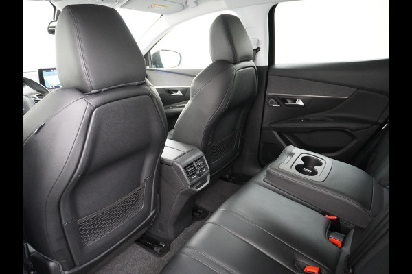 Peugeot 3008 T131pk AUT-8 Elektr.+Leer 360-Camera Navi Avantage Adaptive-Cruise FOCAL-hifi Sport-St. Connected Apps Apple-Carplay Android Mir Priv.glas Mistl. Licht en Zichtpakket Chroom-Optic Elektr.Inklapbare spiegels Origin.NLSe Auto Leer-Sport-Comfort-stoelen+Verwarmd Priv.glas EURO 6.2 Nieuw € 42.000!