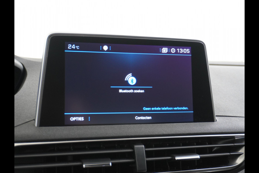Peugeot 3008 T131pk AUT-8 Elektr.+Leer 360-Camera Navi Avantage Adaptive-Cruise FOCAL-hifi Sport-St. Connected Apps Apple-Carplay Android Mir Priv.glas Mistl. Licht en Zichtpakket Chroom-Optic Elektr.Inklapbare spiegels Origin.NLSe Auto Leer-Sport-Comfort-stoelen+Verwarmd Priv.glas EURO 6.2 Nieuw € 42.000!